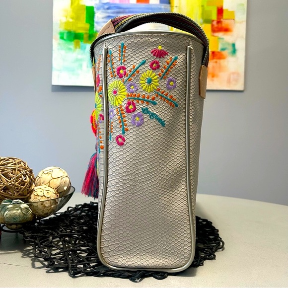 πΊπΈπΌ Consuela Songbird Classic Tote - Picture 7 of 15